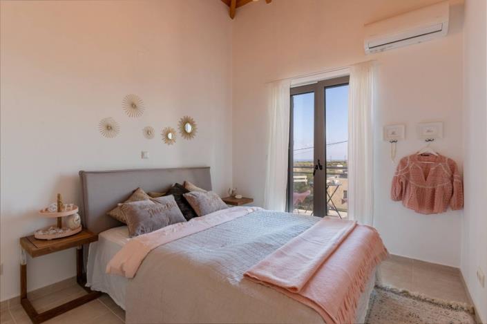 Image No.10-2 Bed House/Villa for sale