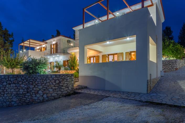 Image No.2-Maison / Villa de 6 chambres à vendre à Gavalohori