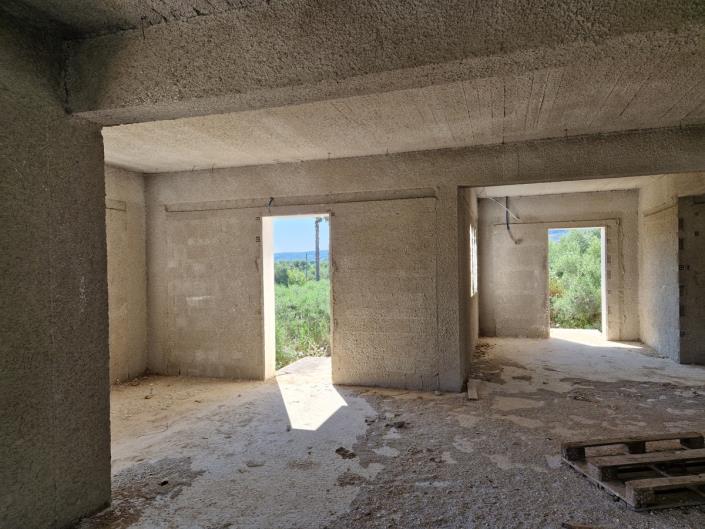 Image No.38-3 Bed House for sale