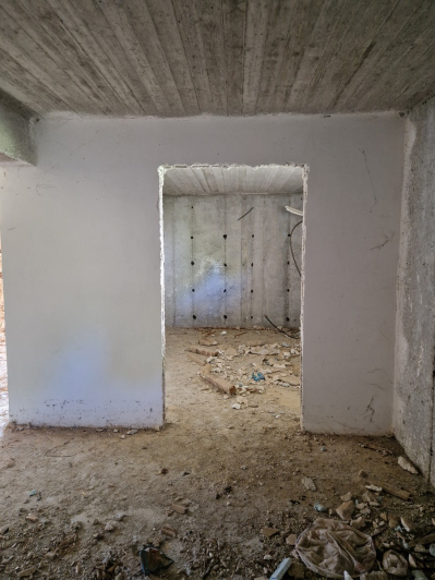 Image No.40-3 Bed House for sale