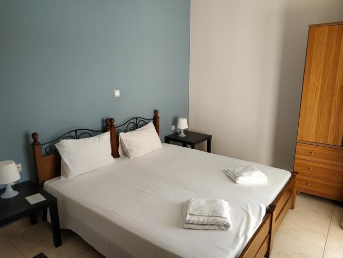 Image No.7-6 Bed Hotel for sale