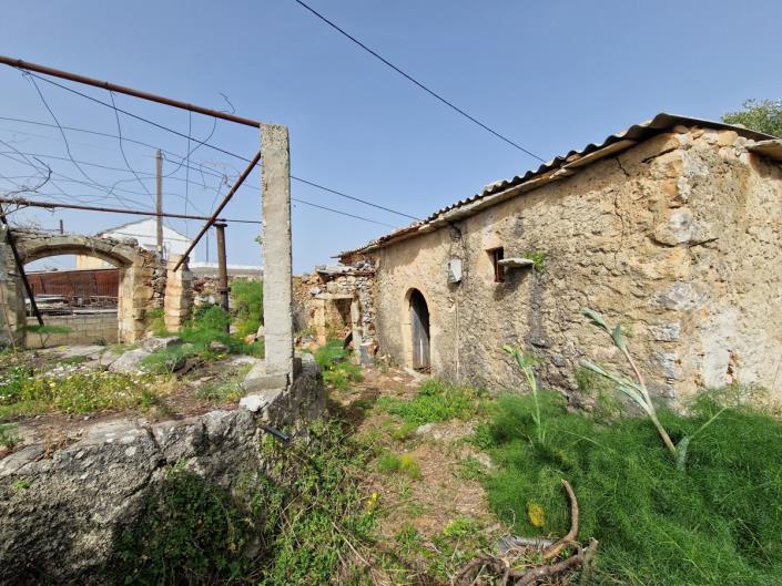 Image No.2-Maison de village de 1 chambre à vendre à Litsarda