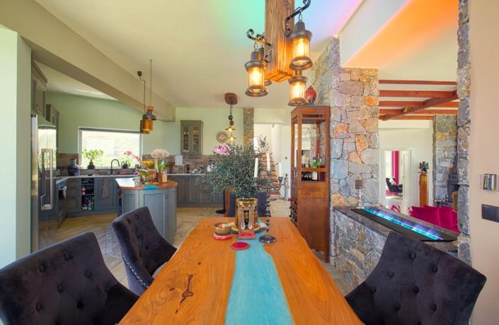 Image No.21-5 Bed Villa / Detached for sale