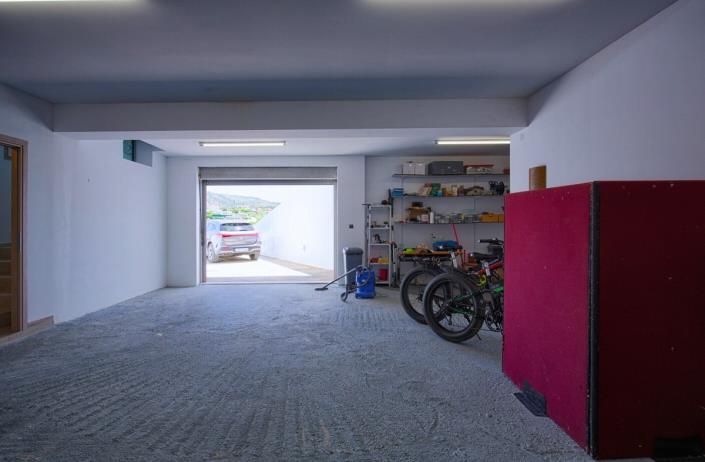 Image No.44-5 Bed Villa / Detached for sale