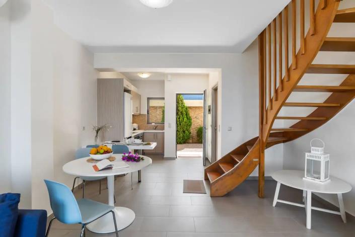 Image No.4-Maisonette de 2 chambres à vendre à Almirida