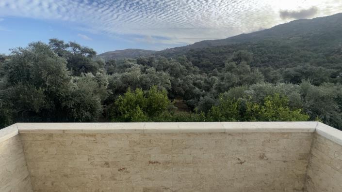 Image No.19-3 Bed House for sale