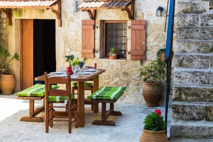 Image No.11-3 Bed House for sale