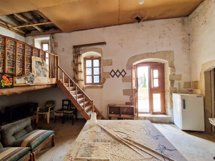 Image No.5-Maison de village de 1 chambre à vendre à Tzitzifes