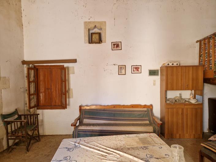 Image No.10-Maison de village de 1 chambre à vendre à Tzitzifes