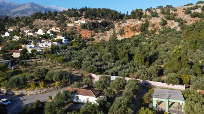 Image No.28-Maison de village de 1 chambre à vendre à Fres