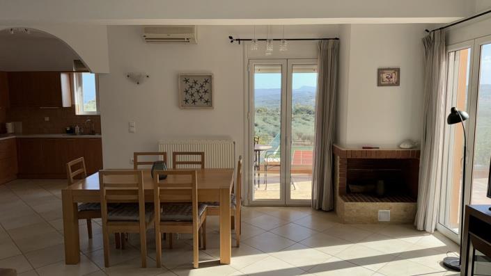 Image No.8-Villa / Détaché de 5 chambres à vendre à Kournas