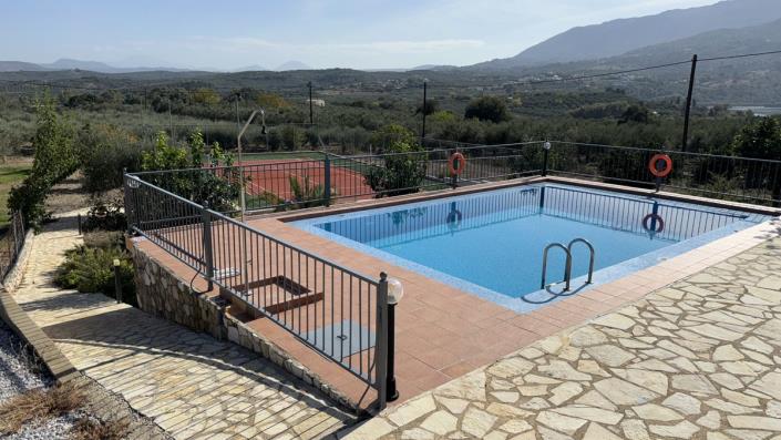 Image No.50-Villa / Détaché de 5 chambres à vendre à Kournas