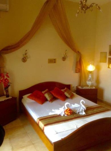 Image No.21-Un hôtel de 12 chambres à vendre à Rodakino