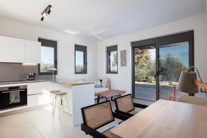 Image No.23-Villa de 12 chambres à vendre à Arkardi