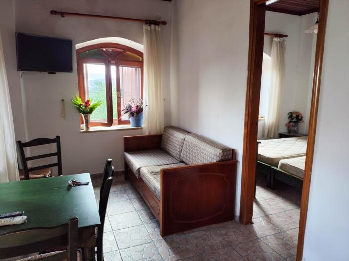 Image No.7-Maison de village de 3 chambres à vendre à Stilos