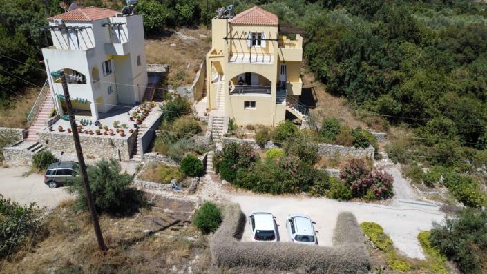 Image No.55-3 Bed Villa / Detached for sale