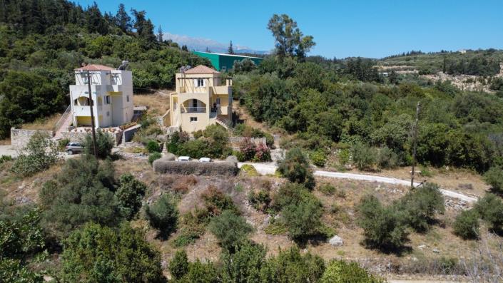 Image No.57-3 Bed Villa / Detached for sale