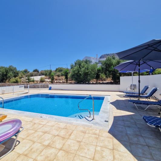 Image No.50-Villa / Détaché de 2 chambres à vendre à Kokkino Horio