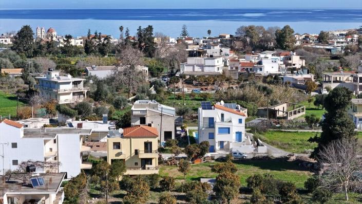 Image No.3-3 Bed Maisonette for sale