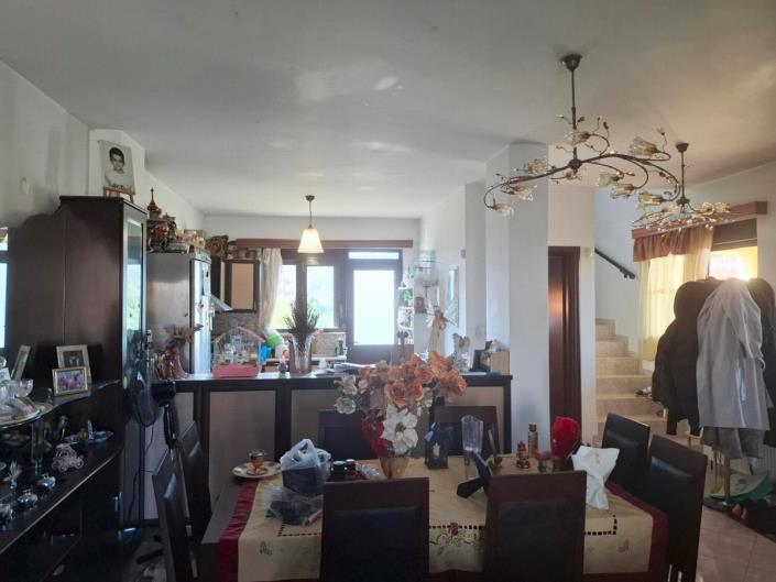 Image No.14-3 Bed Maisonette for sale