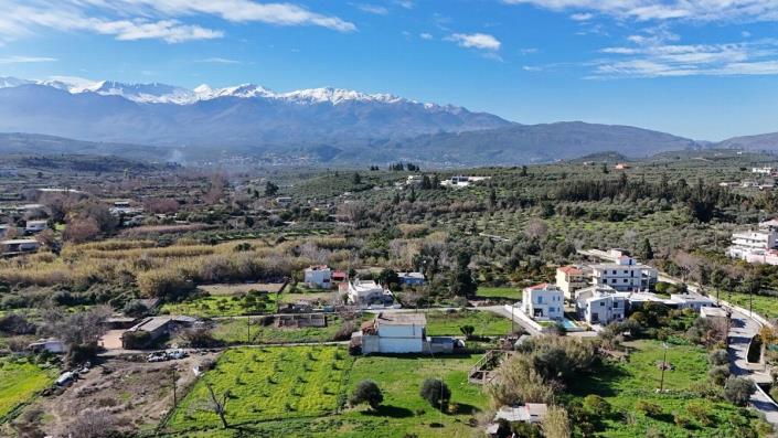 Image No.23-3 Bed Maisonette for sale