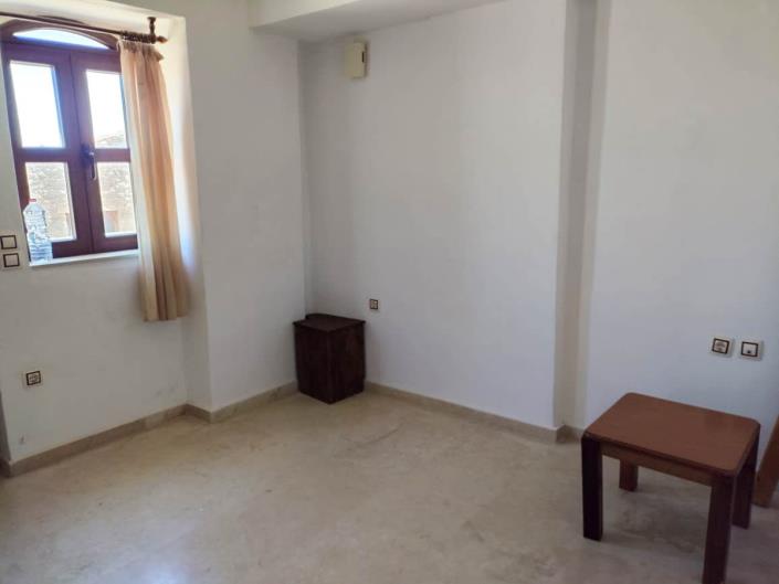 Image No.36-4 Bed House for sale