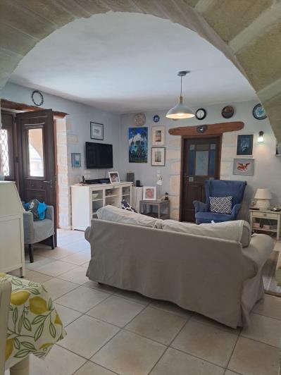 Image No.11-3 Bed Villa / Detached for sale