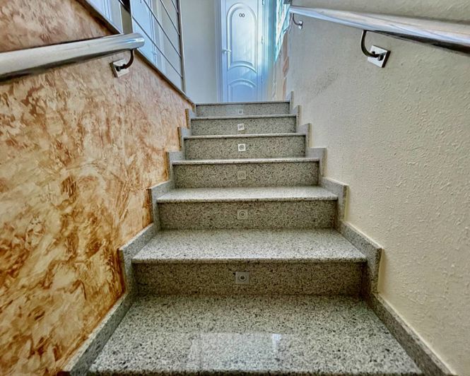 Image No.22-Villa de 6 chambres à vendre à Guardamar del Segura