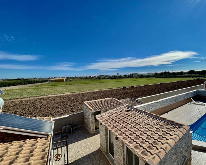 Image No.27-Villa de 6 chambres à vendre à Guardamar del Segura