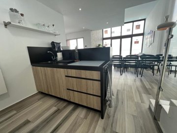 4875e9a9b8a26a6f720737b4xlarge