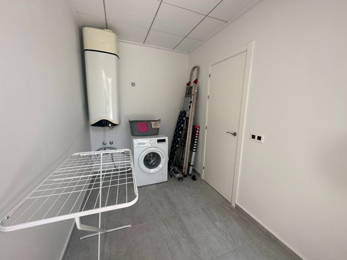 Image No.7-Villa de 5 chambres à vendre à San Miguel de Salinas