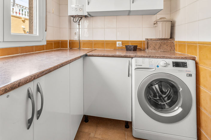 Image No.12-3 Bed Villa for sale