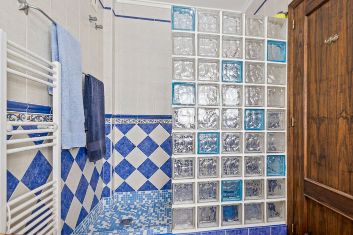 Image No.19-3 Bed Villa for sale