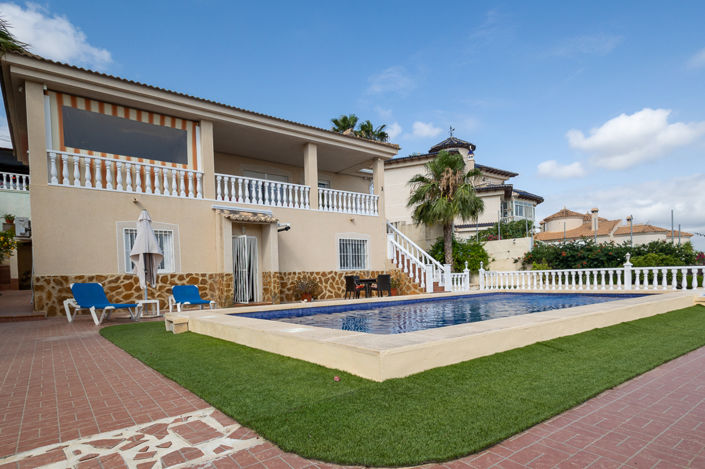 Image No.42-3 Bed Villa for sale