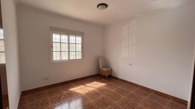 b4da876fec68aaa5d8a03a0eb68b55977803e953ed8