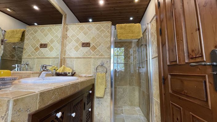 Image No.20-Maison de campagne de 5 chambres à vendre à Antequera