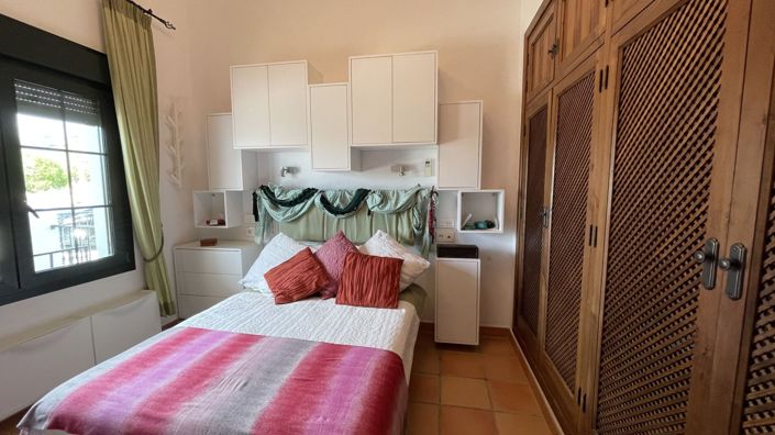 Image No.23-Maison de campagne de 5 chambres à vendre à Antequera