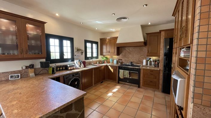 Image No.9-Maison de campagne de 5 chambres à vendre à Antequera