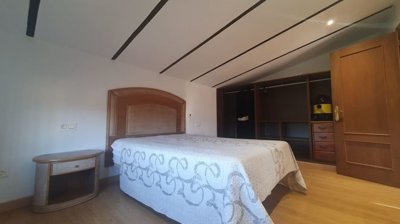 d7ca3542f44e47f42aa63a1153ee41a6780d7bb5ab2