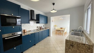 d0b19d18774312a3ca033a13d3532bca780f7a61e5e