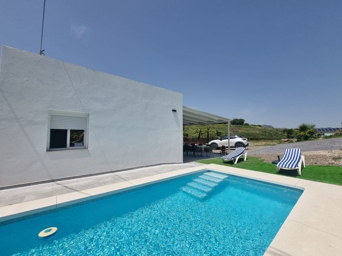 Image No.2-Maison de campagne de 2 chambres à vendre à Cartama