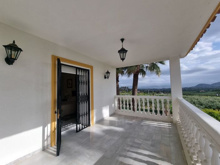 Image No.18-Maison de campagne de 9 chambres à vendre à Alhaurín el Grande