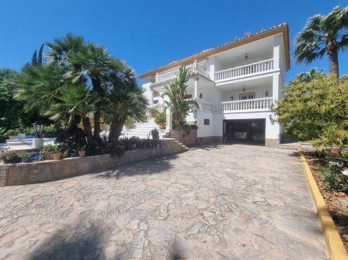 Image No.23-Maison de campagne de 9 chambres à vendre à Alhaurín el Grande