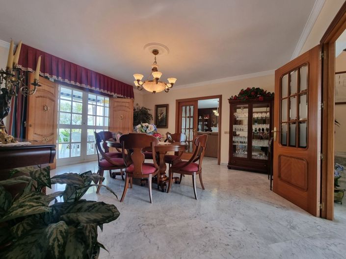 Image No.8-Maison de campagne de 9 chambres à vendre à Alhaurín el Grande