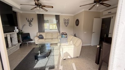 c9cf484ccaae10e1b0c33a1bfd86a5f87802f1ce725