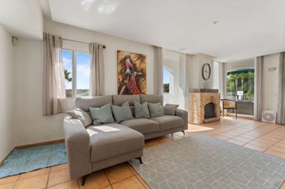 f5fe70e3b2e71d4255893a1c65331a2f78096fd5db3