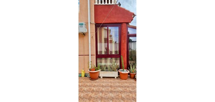 Image No.28-3 Bed Townhouse for sale