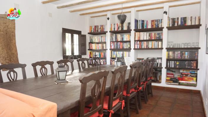 Image No.13-Propriété de pays de 6 chambres à vendre à Iznájar
