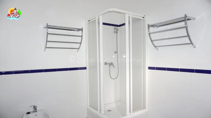 Image No.30-Propriété de pays de 6 chambres à vendre à Iznájar