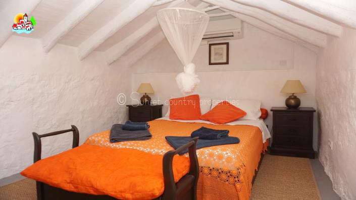 Image No.35-Propriété de pays de 6 chambres à vendre à Iznájar